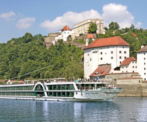 Die AMADEUS Brilliant von Lüftner auf der Donau bei Passau