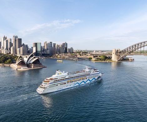 Ab sofort ist die dritte Weltreise von Aida Cruises buchbar. Die 117-tägige Kreuzfahrt führt vom 28. Oktober 2019 bis zum 22. Februar 2020 ab/bis Hamburg mit 41 Häfen in 17 Länder auf vier Kontinenten.