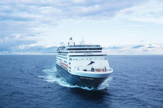 Das neueste Schiff der Flotte von TransOcean Kreuzfahrten wird Vasco da Gama heißen. 2 462 Kreuzfahrer, Expedienten, Mitglieder von Reiseveranstaltern, Medien und des ClubColumbus nahmen an der Umfrage der Reederei teil, die drei Namen berühmter Entdecker zur Wahl gestellt hatte.
