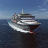 Am Dienstag, 17. Juli, macht die Queen Victoria der britischen Traditionsreederei Cunard Line in der schleswig-holsteinischen Landeshauptstadt fest. Aus diesem Anlass macht die britische Reederei den 17. Juli  zu einem THE QUEENS DAY.