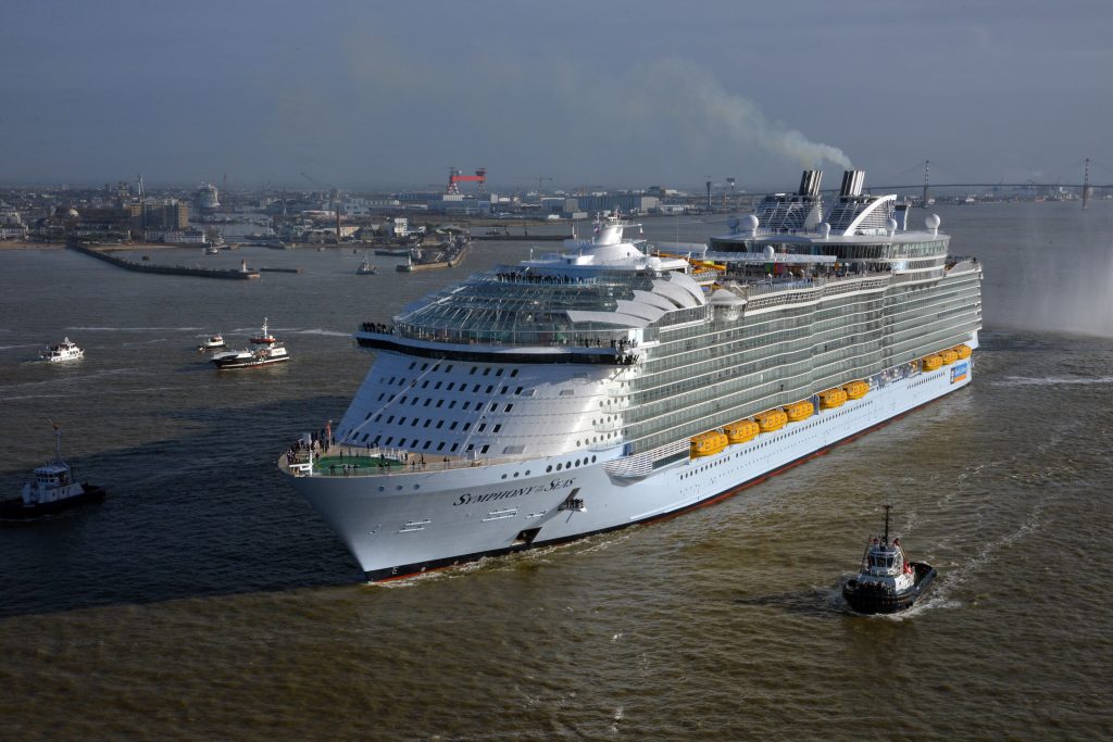Royal Caribbean Cruises will zukünftig Einwegkunststoffe verbannen und wird ab der nächsten Saison auf allen 50 Schiffen auf Plastikstrohhalme verzichten