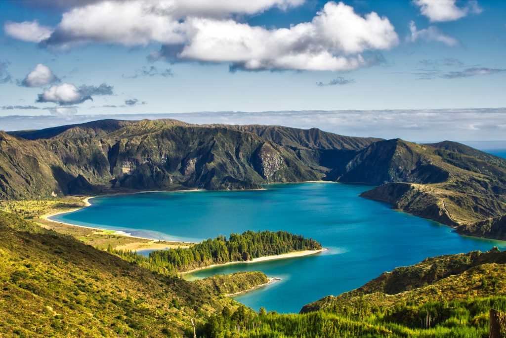 Die Azoren haben in diesem Jahr einen Kreuzfahrtrekord zu verzeichnen: Mehr als 180.000 Kreuzfahrtpassagiere werden die Inseln im Atlantik besuchen.