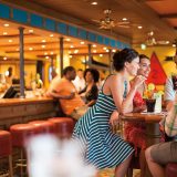 Carnival Cruise Line spendiert bei Buchung bis 24. August 2018 (mind. 7-tägige Kreuzfahrt) das alkoholfreie Getränkepaket "Bottomless Bubbles“.