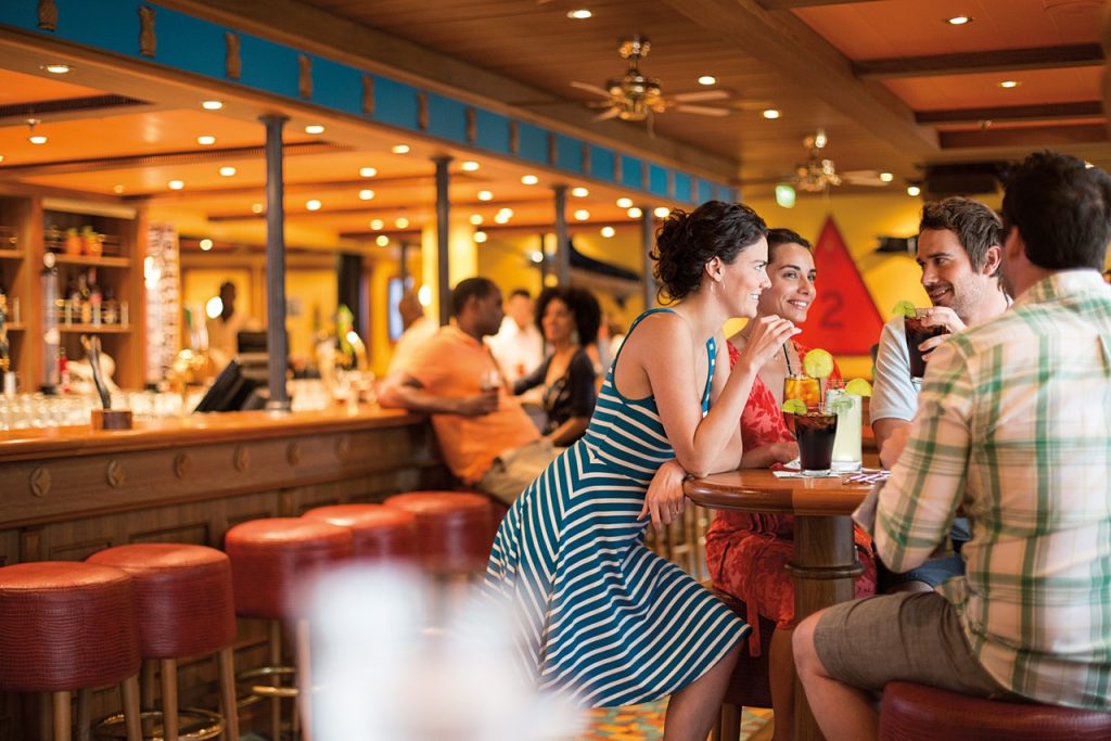 Carnival Cruise Line spendiert bei Buchung bis 24. August 2018 (mind. 7-tägige Kreuzfahrt) das alkoholfreie Getränkepaket "Bottomless Bubbles“.