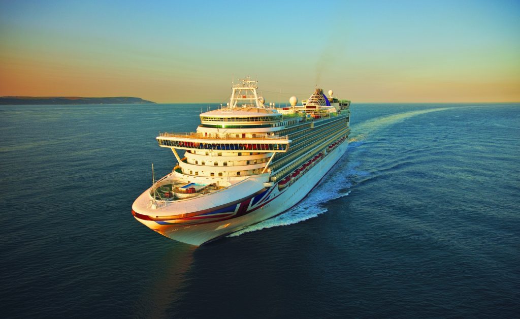 Die britische Traditionsreederei P&O Cruises (www.pocruises.de) verzichtet bei Kreuzfahrten ab Mai nächsten Jahres auf Trinkgeld.