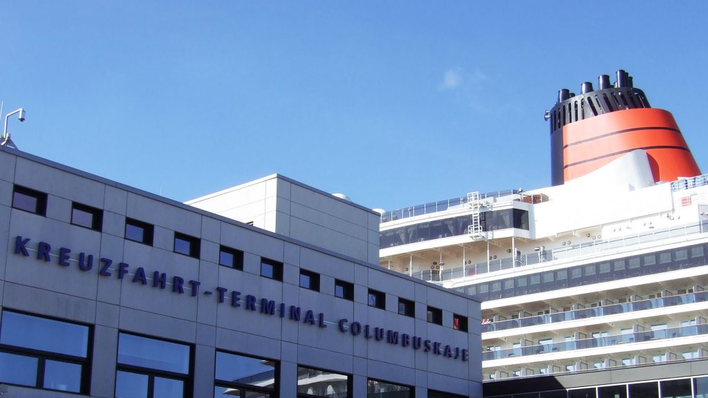 Das Columbus Cruise Center in Bremerhaven hat in diesem Jahr eine Rekordsaison  hingelegt: insgesamt 230.000 Passagiere wurden auf Kreuzfahrtreise geschickt.