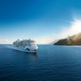 Die neue AIDAnova wurde als weltweit erstes Kreuzfahrtschiff mit Flüssigerdgas (LNG) betankt, mit einer LNG-Tankfüllung kann AIDAnova zwei Wochen fahren.