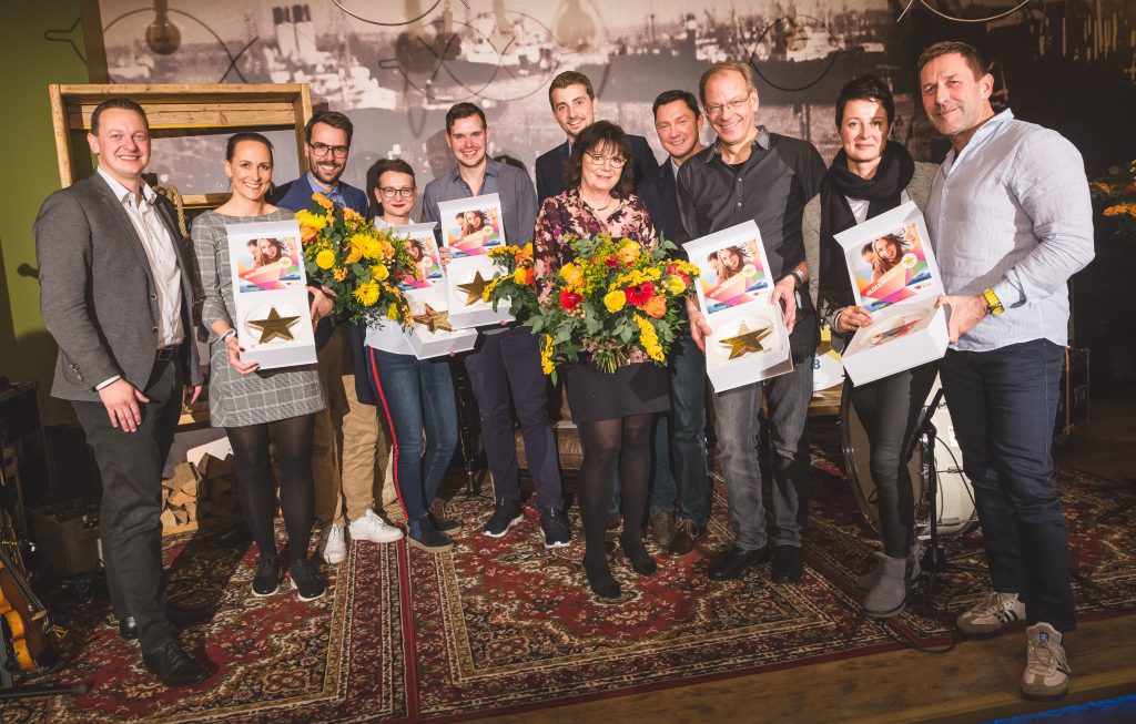 Beim AIDA Smiling Star“ Reisebüro-Award auf der Reeperbahn wurde EURESAreisen aus Saarburg Sieger der Kategorie „Bestes AIDA Team“ ausgezeichnet