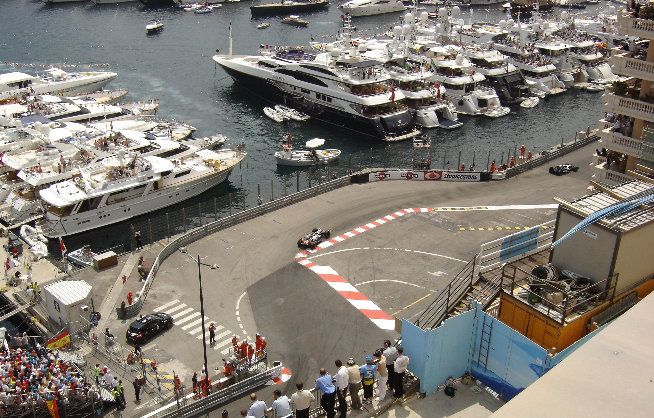 Crystal Cruises fährt mit der Crystal Serenity zum Formel 1-Rennen nach Monaco, die Kreuzfahrt geht vom 23. bis 29. Mai 2019 ab/bis Barcelona