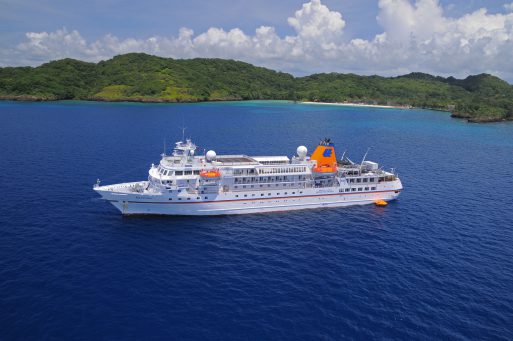 Die MS Bremen wird verkauft: Hapag-Lloyd Cruises übergibt das Expeditionskreuzfahrtschiff Anfang Mai 2021an die Schweizer Scylla AG.