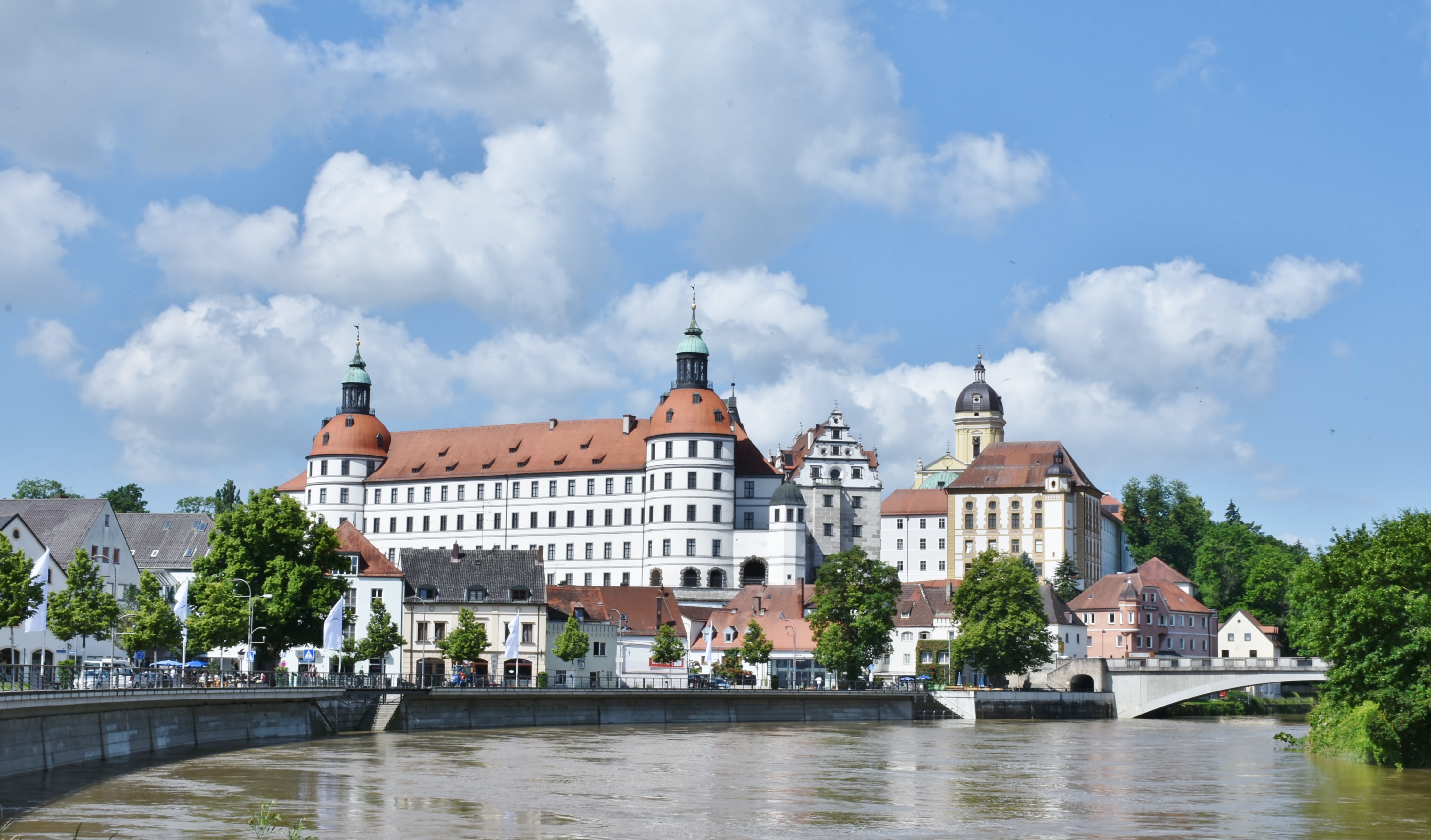 Die MS BOLERO von nicko cruises zeigt das ZDF auf Donaukreuzfahrt von Passau bis zum Schwarzen Meer in einer Doku am 20. und 27. Januar jeweils um 18 Uhr.