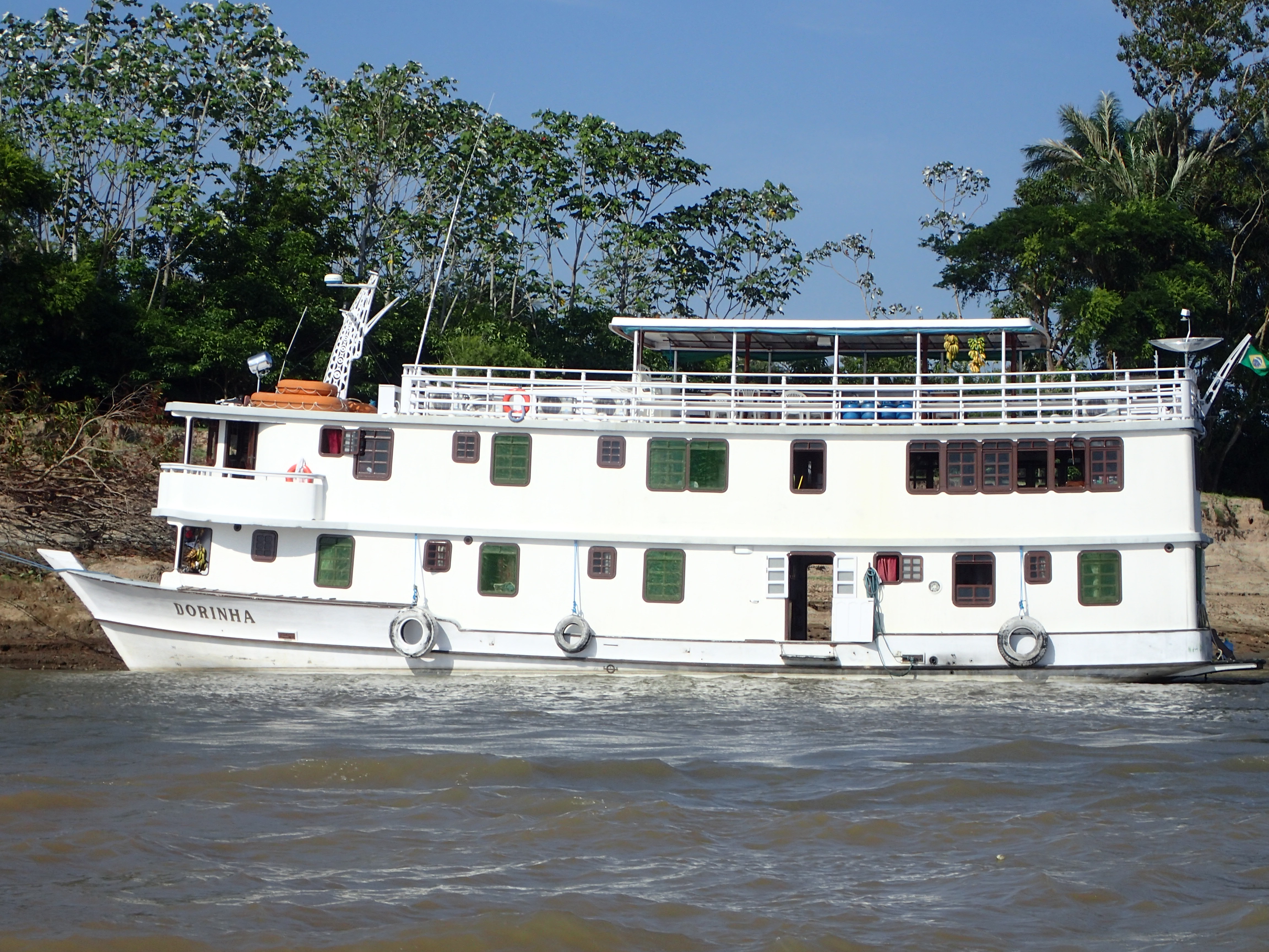 Reportage über eine Flusskreuzfahrt auf dem Amzonas und dem Rio Negro mit der MS Dorinha, Vollcharter des Spezialveranstalters Polaris Tours
