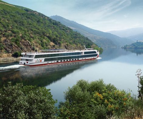 Die Jungfernfahrt des neuen Flusskreuzfahrtschiff A-Rosa Alva ist noch vor der Taufe im portugiesischen Porto abgesagt worden.