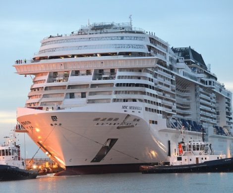 Die MSC Meraviglia läuft erstmals in Kiel ein und macht am Sonnabend, 27. April, im Ostuferhafen fest.Im Sommer 2020 ist das Schiff wieder in Kiel