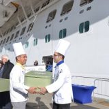Costa Kreuzfahrten hat sein Programm mit Lebensmittelspenden an Menschen in Not erweitert, auch in Genua werden überschüssige Mahlzeiten von Bord gespendet