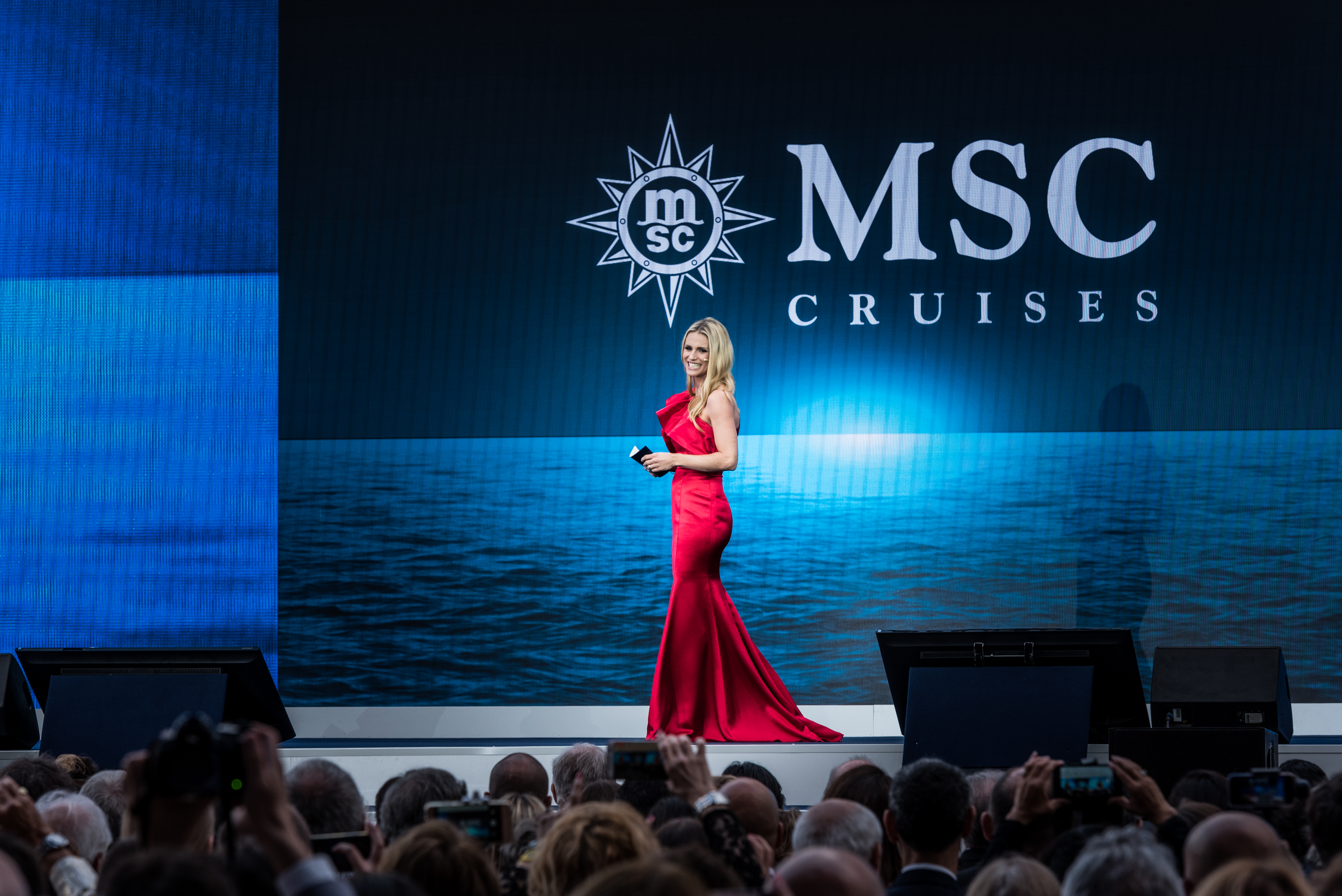 Bei der Taufe der MSC Grandiosa im Hamburger Hafen am 9. November wird Michelle Hunziker  durch den glamourösen Abend führen.