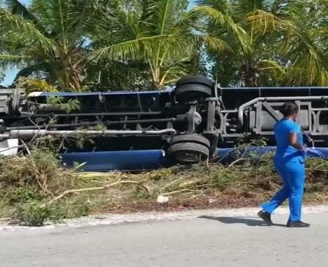 Beim Unfall eines Ausflugsbusses mit Passagieren der Carnival Ecstasy auf den Bahamas sind 32 von 34 Insassen verletzt worden. Der
