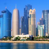 Katar wird für die Fußball-WM 2022 die MSC Europa und die MSC Poesia der Reederei MSC Cruises als Hotelschiffe mit 3700 Kabinen unter Vertrag nehmen