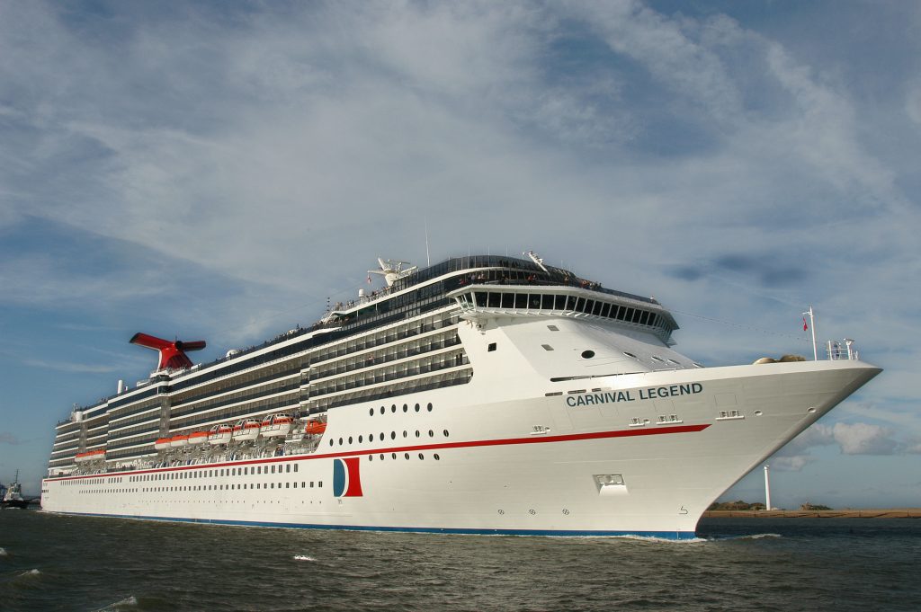 Mit der Carnival Legend schickt Carnival ein 2.124 Passagieren-Schiff zwischen April und Ende Oktober 2021 in Nord- und Ostsee sowie in das Mittelmeer