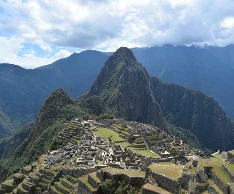 Die Luxusreederei Silversea Cruises präsentiert ein neues Angebot für eine Kreuzfahrt mit der Silver Moon nach Peru inklusive Ausflug nach Machu Picchu