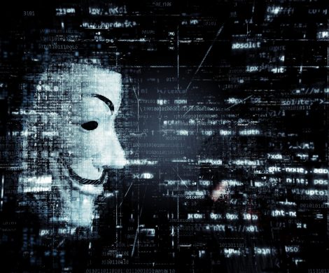 Hacker nehmen vermehrt Schiffe und Häfen ins Visier, das Risiko eines Cyber-Angriffs auch für Kreuzfahrtschiffe und ihre Passagiere steigt.