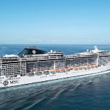 Flussreisenanbieter Uniworld verklagt die Reederei MSC Cruises wegen eines Unfalls der MSC Opera in Venedig auf 11,5 Millionen Euro Schadenersatz