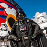 Auf der Disney Fantasy von Disney Cruise Lines können Passagiere nicht nur maritime, sondern außerirdische Abenteuer erleben: mit Star Wars auf See.
