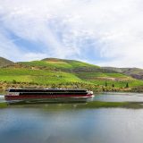 nicko cruises  baut seine Kapazitäten in Portugal aus: Ab nächstem Jahr fährt die MS DOURO SERENITY an 36 Terminen auf dem Douro bis zur spanischen Grenze.
