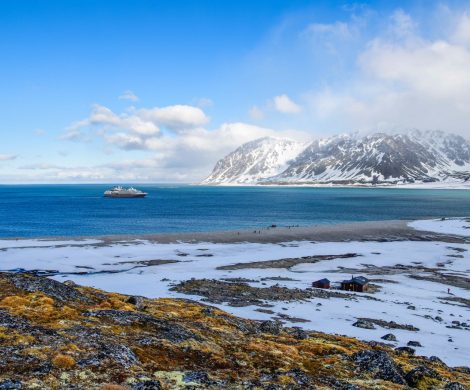 Ponant geht wieder auf Arktis-Expeditionen. Das Programm umfasst fünf Arktis-Kreuzfahrten an unterschiedlichen Terminen.