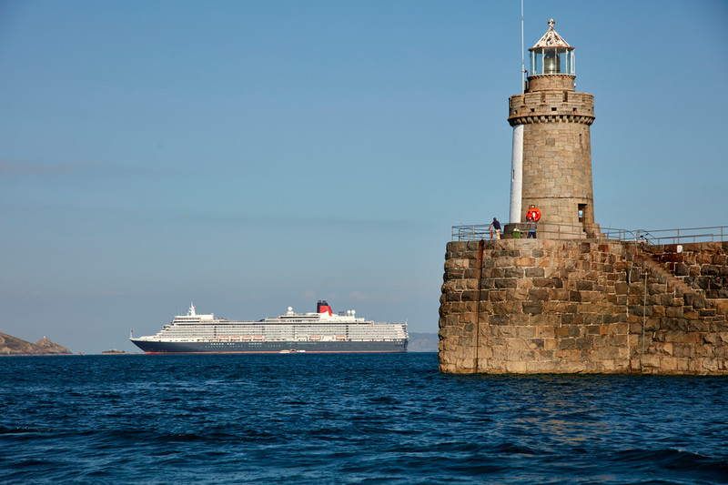 Die Queen Elizabeth von Cunard Line wird in der nächsten Saison zunächst nur auf Europareisen nach Norwegen und Iberien gehen.
