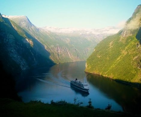 Cunard-Kreuzfahrten im Sommer 2022 sind ab sofort buchbar, die Rückkehr der Queen Elizabeth nach Alaska ist Höhepunkt des neuen Programms.