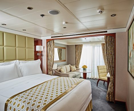 Bei Buchung bis 28. Februar 2021 erhalten Gäste ein Zweikategorien-Suiten-Upgrade bei der Luxusreederei Regent Seven Seas Cruises