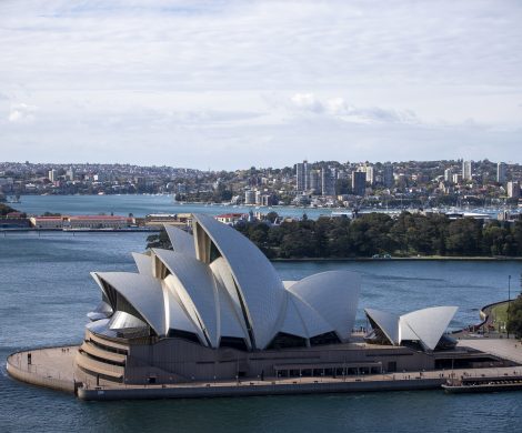 Regent Seven Seas Cruises bietet kostenfreie Vor- und Nachprogramme mit bis zu sechs Nächte in Afrika, Asien, Australien & Neuseeland an
