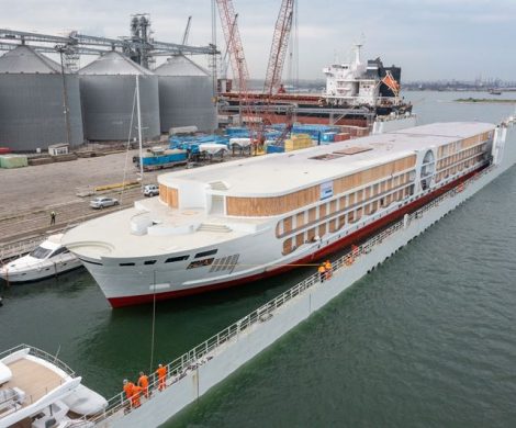 Der Stahlbau der A-ROSA E-Motion ist auf der rumänischen Severnav-Werft fertig geworden. Das Schiff fährt in die Niederlande zum Innenausbau