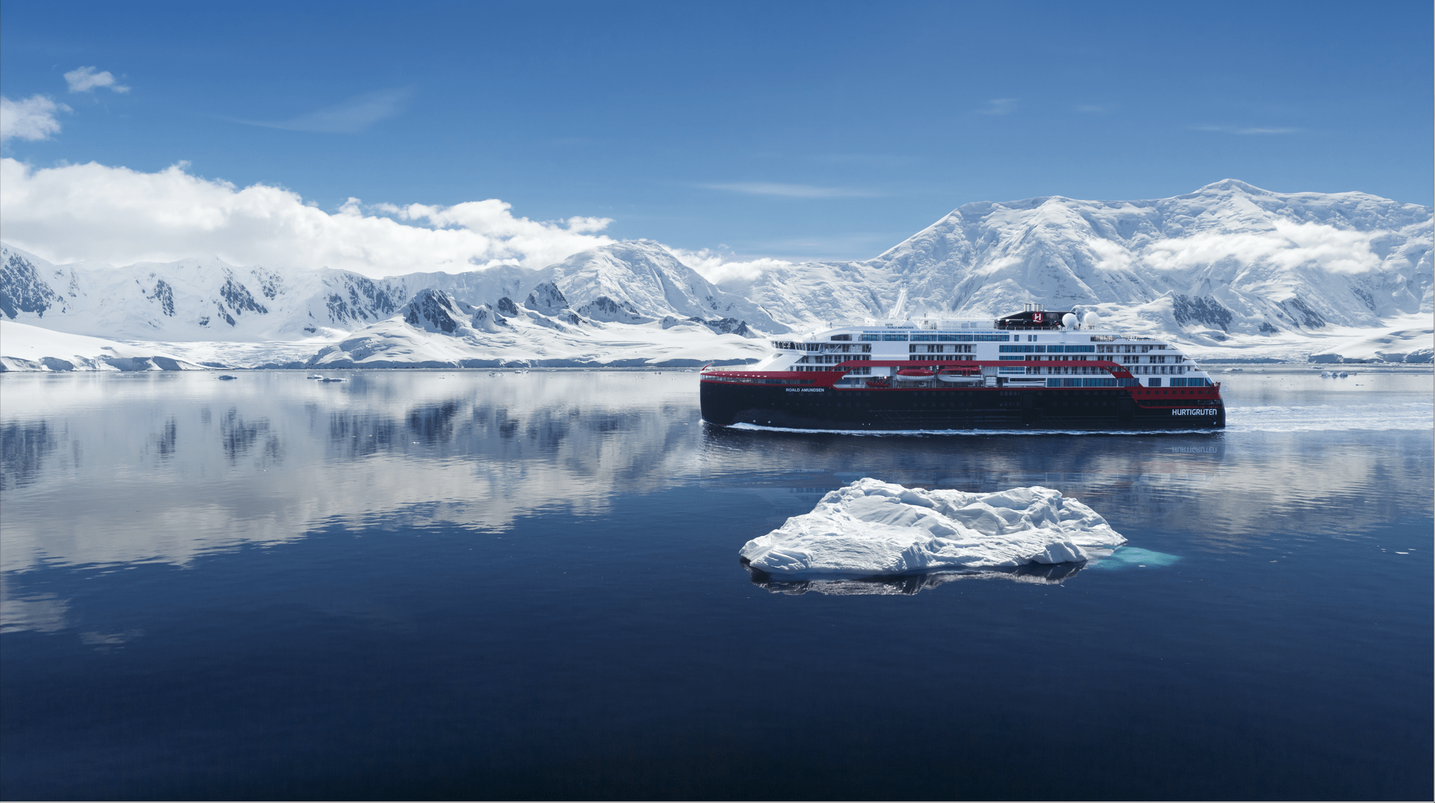 Hurtigruten hat eine 93-tägige Expeditionskreuzfahrt von Pol zu Pol vorgestellt: Start am 8. August 2022 in Vancouver, Zielhafen Buenos Aires
